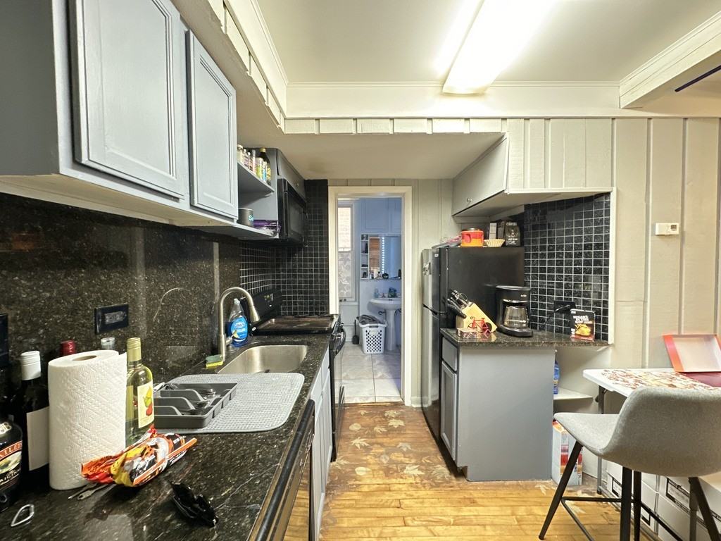 2141 W Webster Ave #BF - Photo 3 of 21