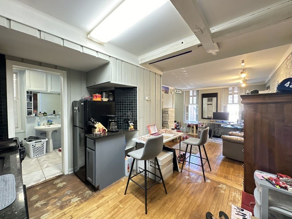 2141 W Webster Ave #BF - Photo 7 of 21