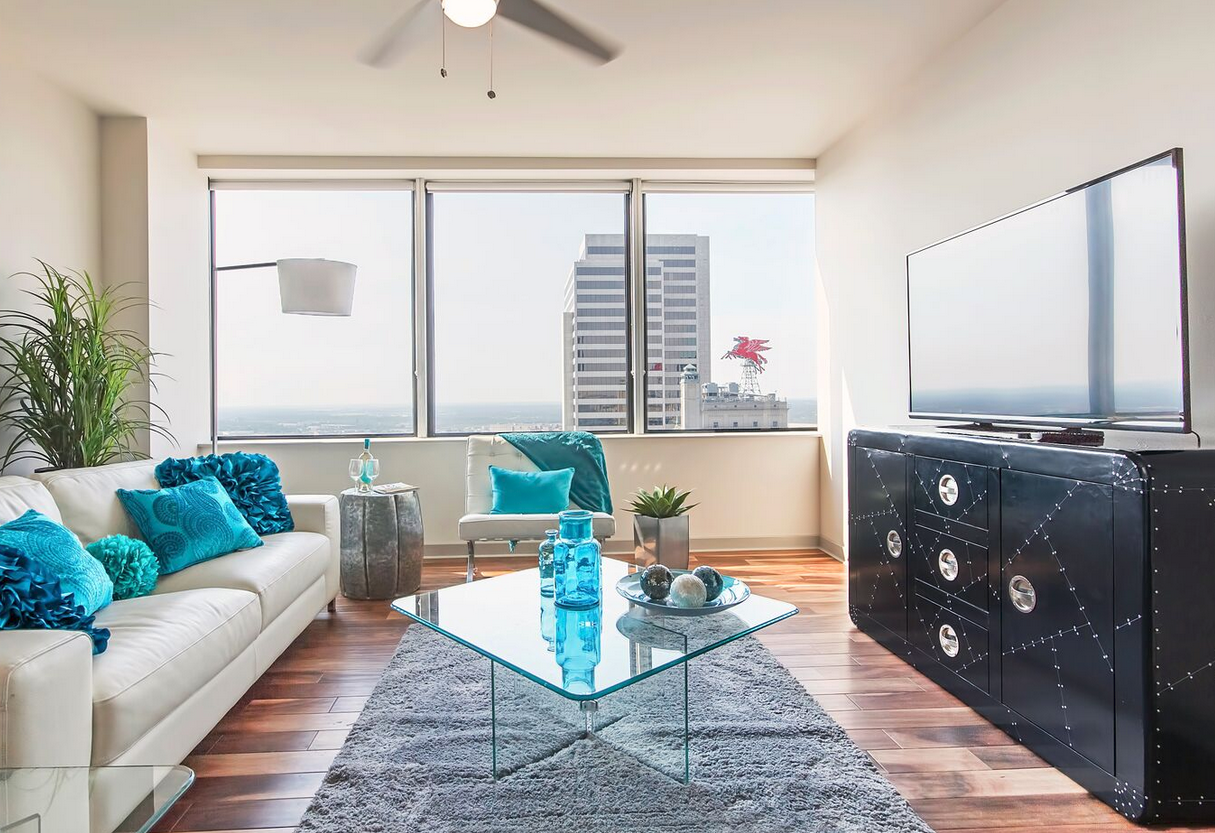 1525 Elm Street #1258