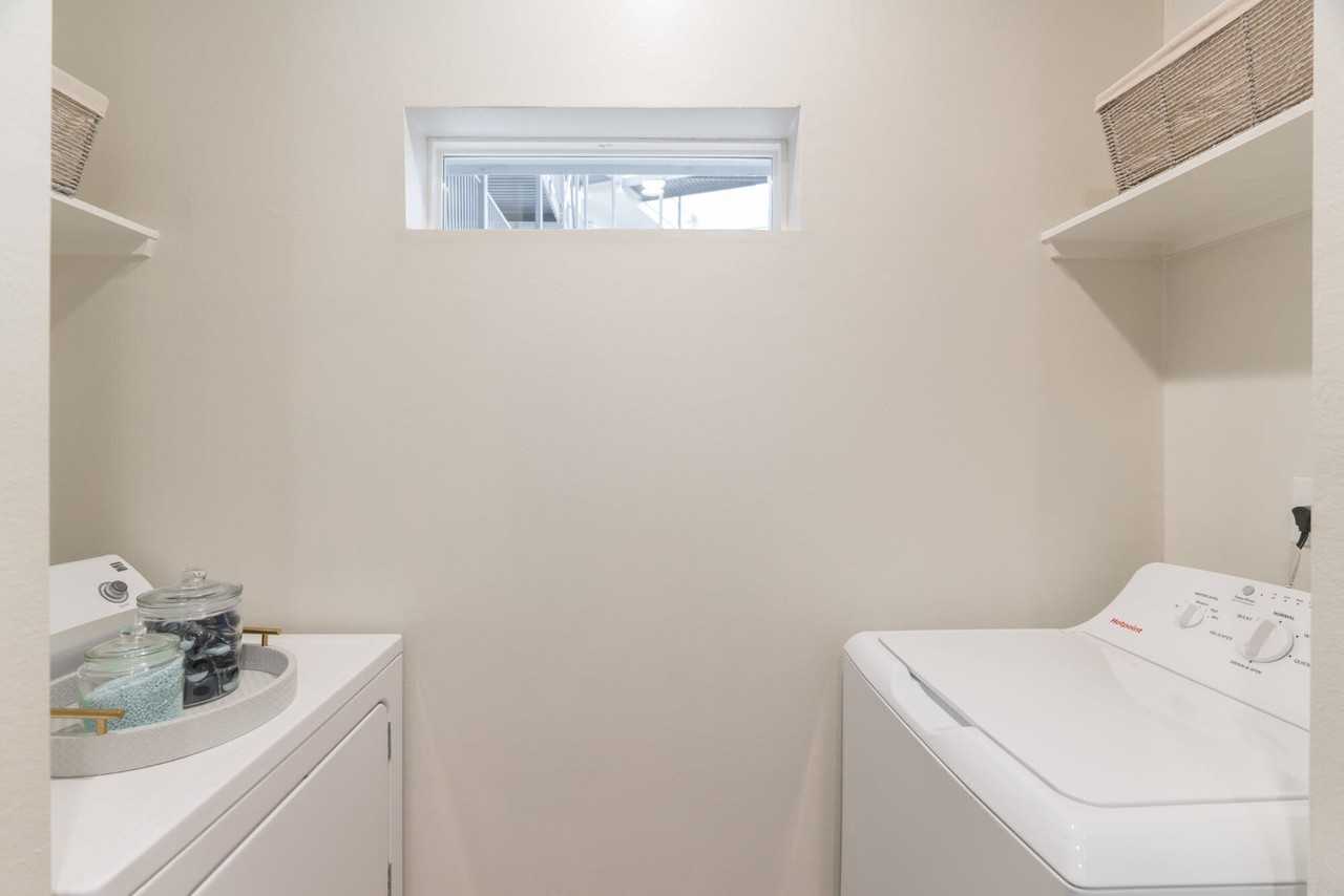 Regency Gardens - Photo 6 of 44