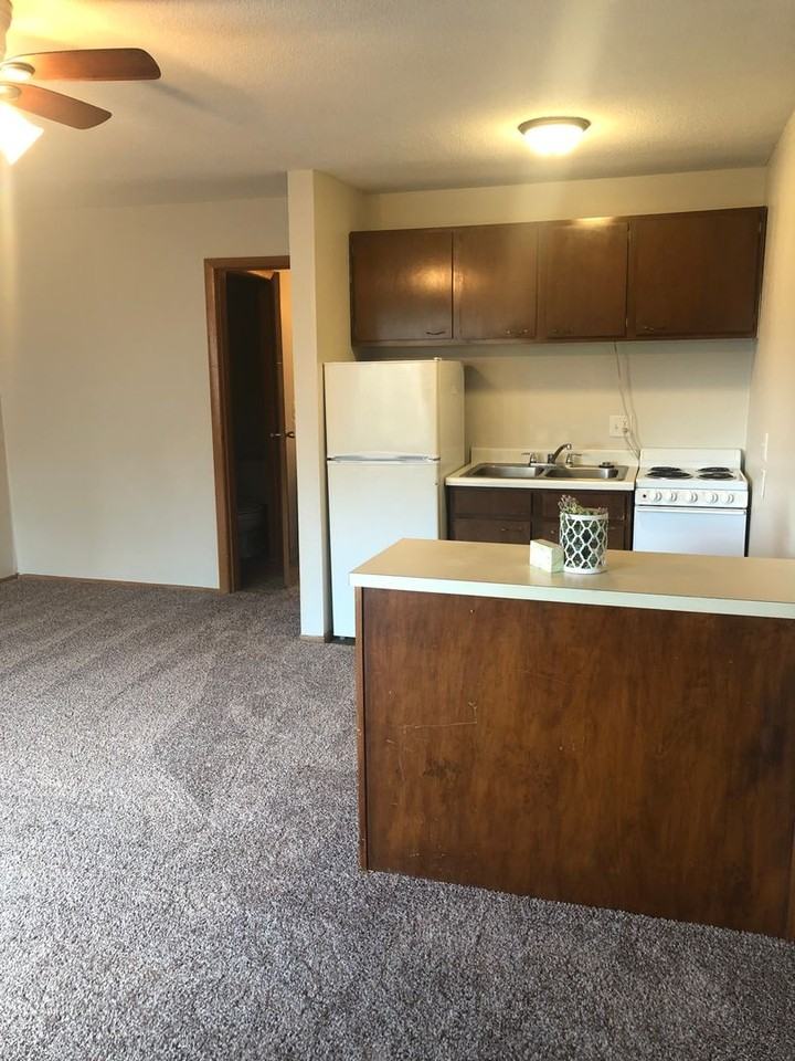 Cedars - Photo 3 of 17