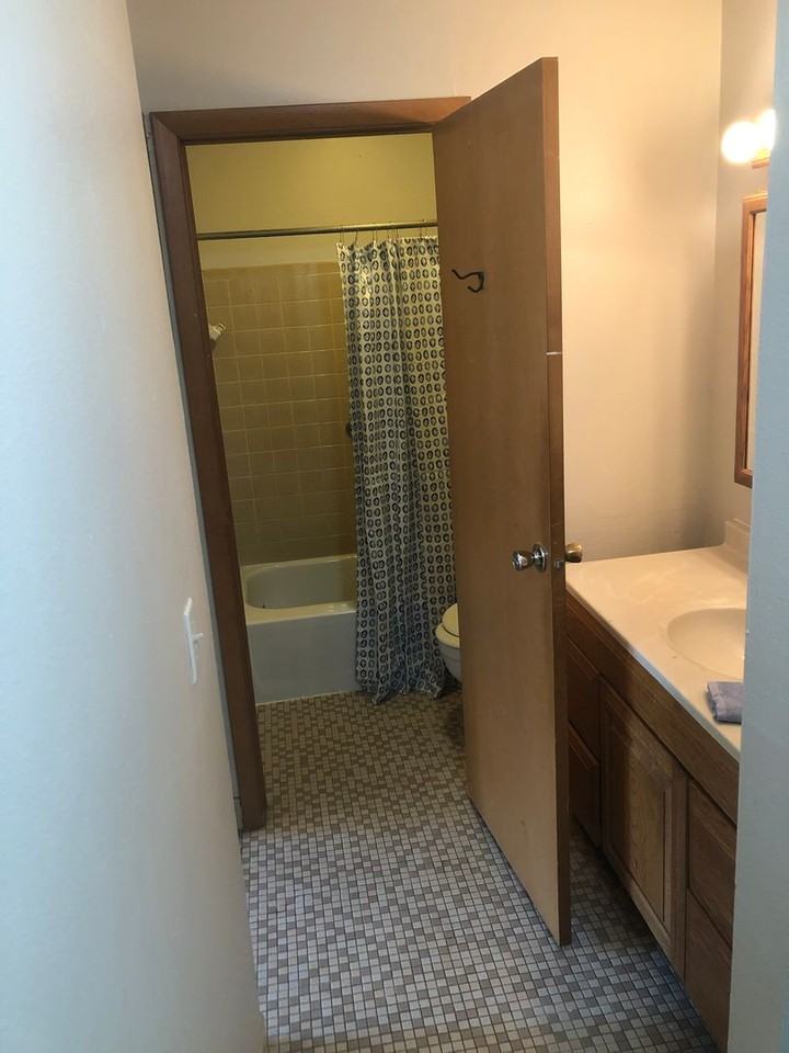 Cedars - Photo 4 of 17