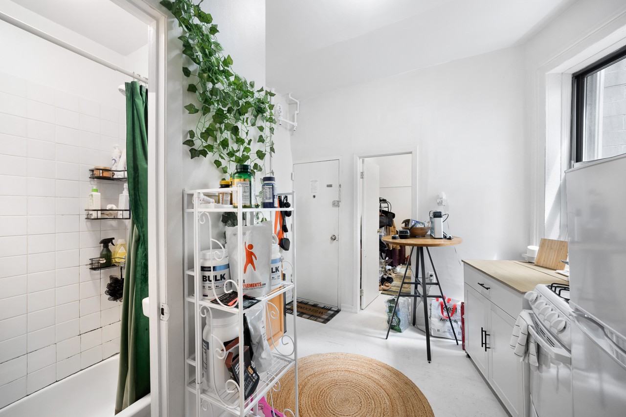 11 Stanton Street - Photo 6 of 9