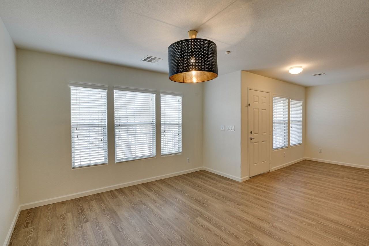 3191 Mist Effect Ave - Photo 4 of 26