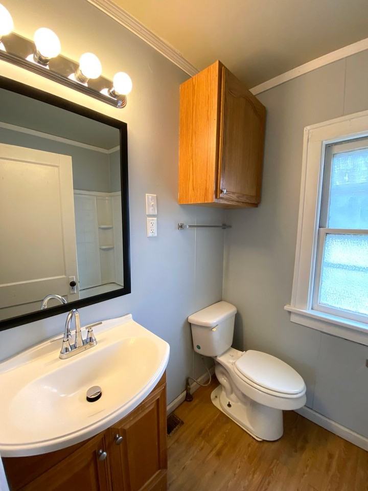 121 Pershing Pl - Photo 3 of 10