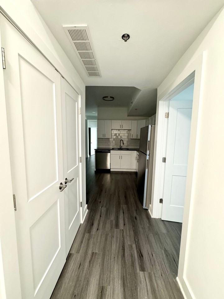 Westwill Apartments Midtown - Photo 7 of 10