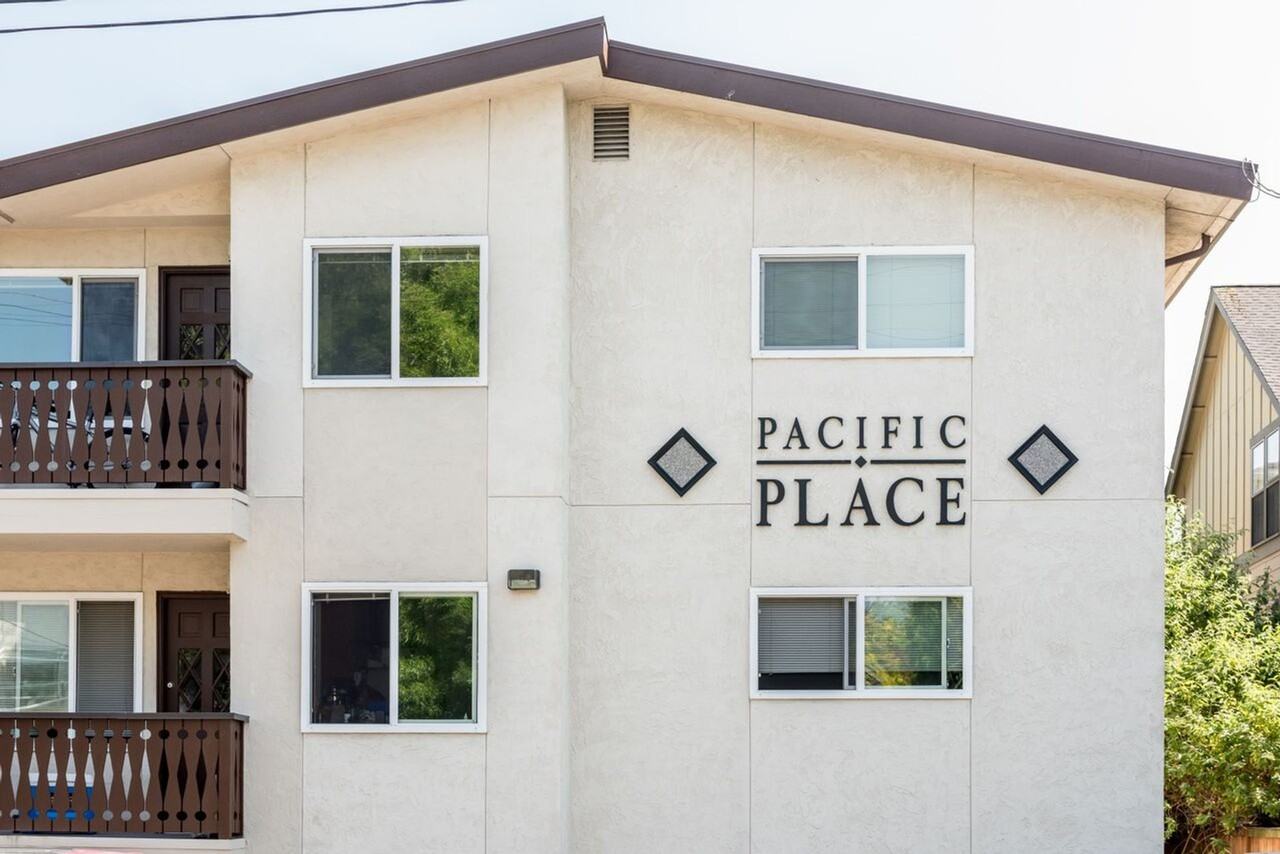 Pacific Place - Photo 5 of 8