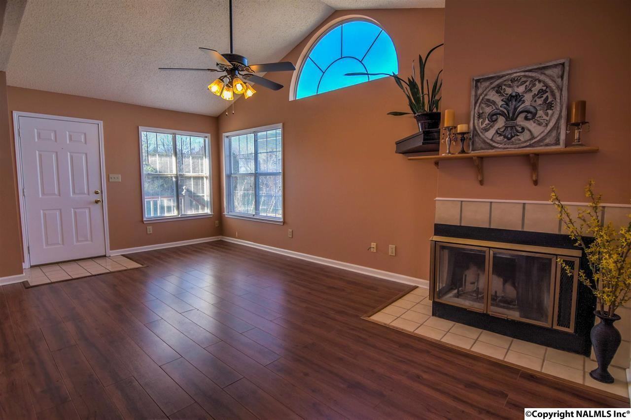 192 Waters Edge Ln - Photo 5 of 13