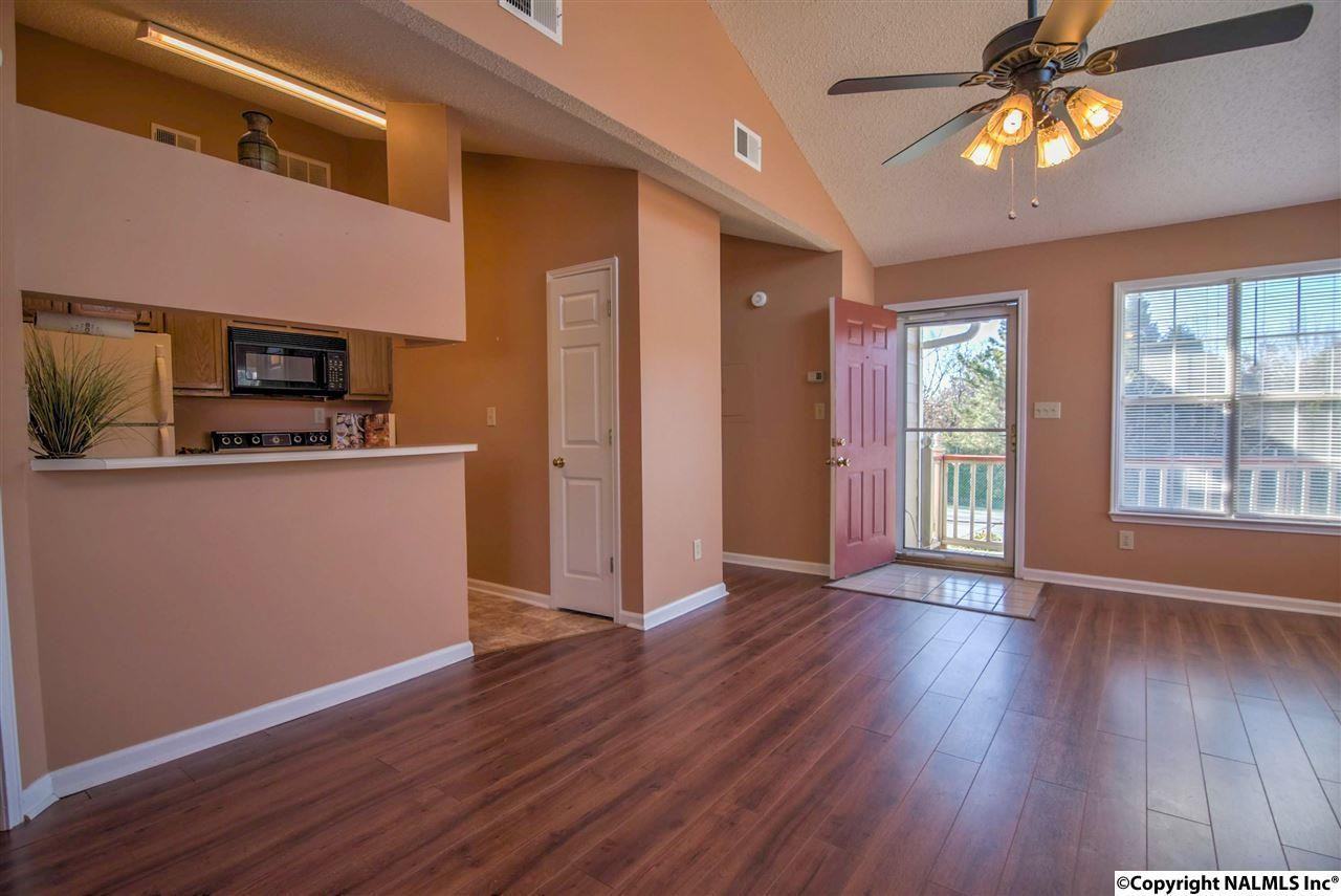 192 Waters Edge Ln - Photo 6 of 13