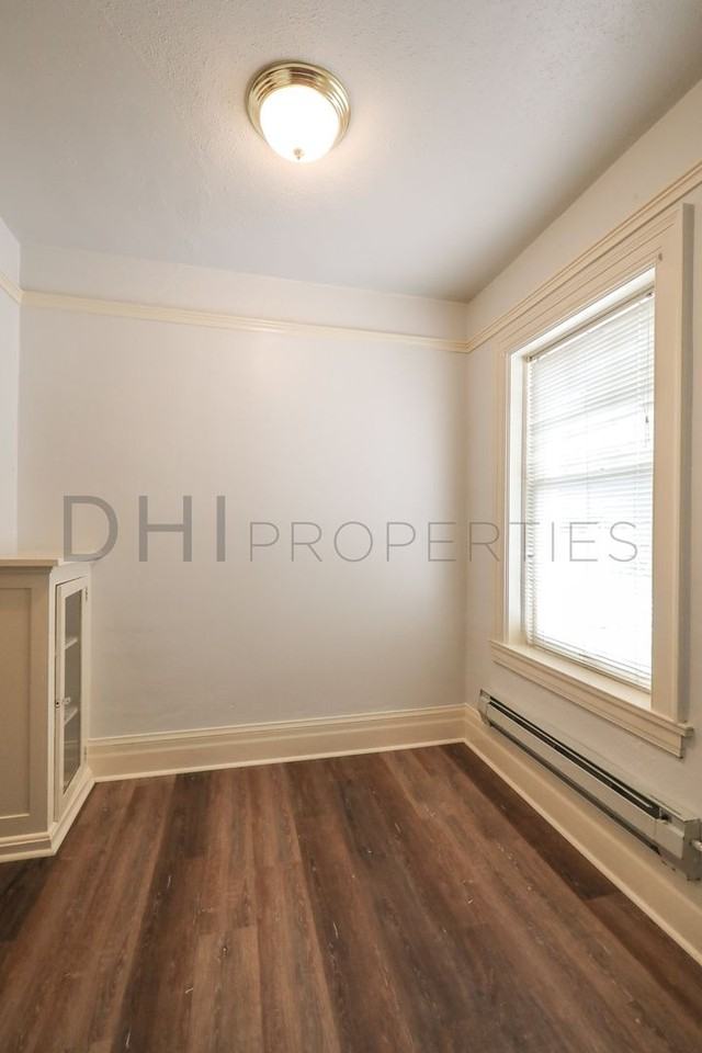 Blackstone Apartments - Photo 7 of 16