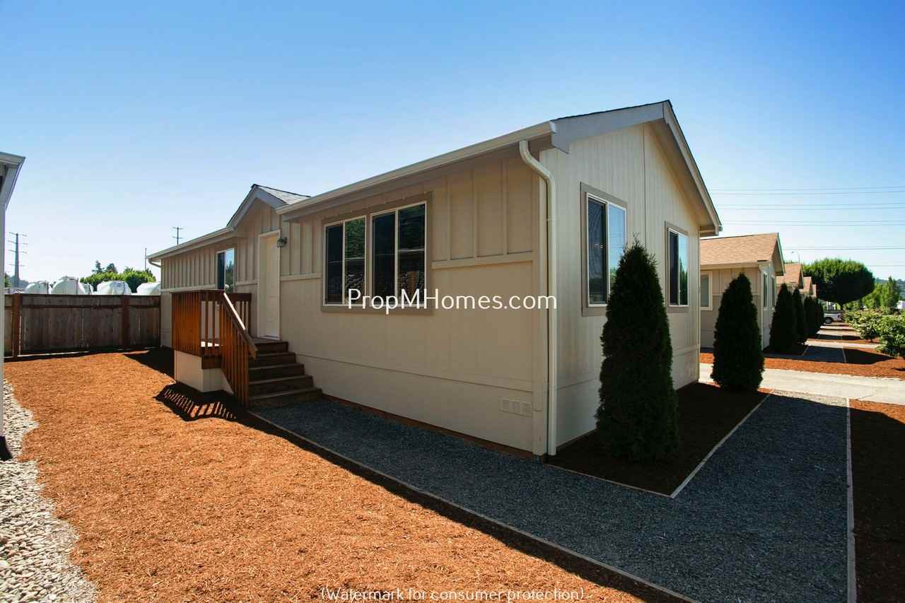 13163 Se Highway 212 #5 - Photo 2 of 17