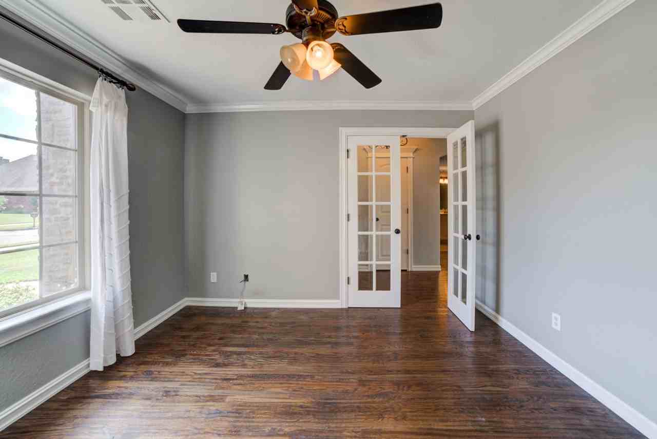 12410 S Date Pl - Photo 7 of 43