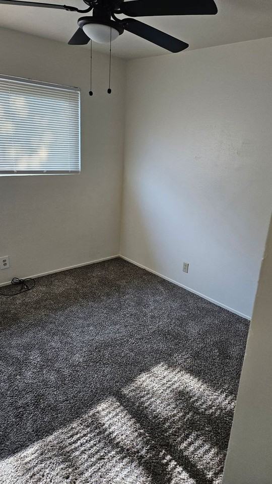 6620 8th St - Photo 3 of 22