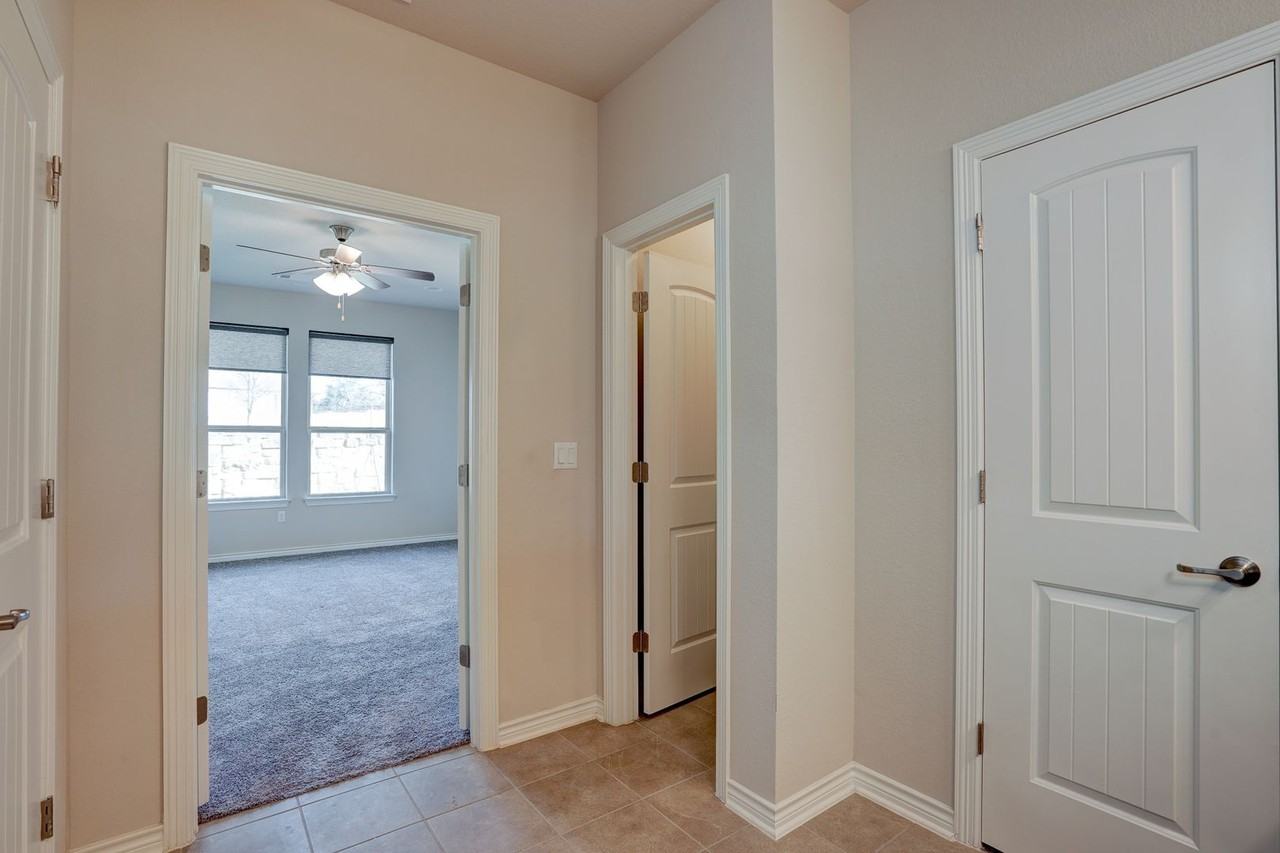 14114 Mccoy Loop - Photo 2 of 47