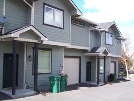 featured image of 812 W Oregon Ave