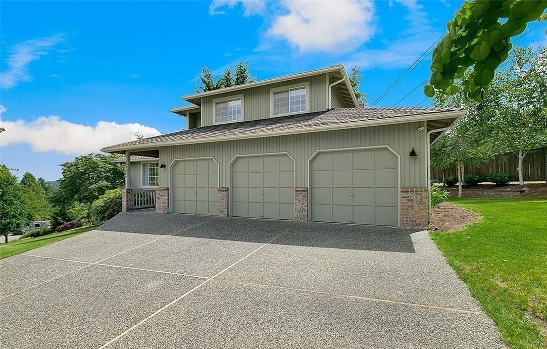 12831 Se 84th St - Photo 2 of 25