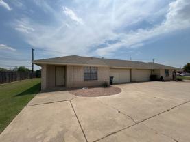 914 McDaniel Circle, Killeen - Photo 1 of 1