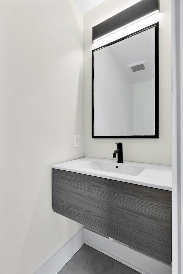 1504 N Capitol St Nw #302 - Photo 7 of 10