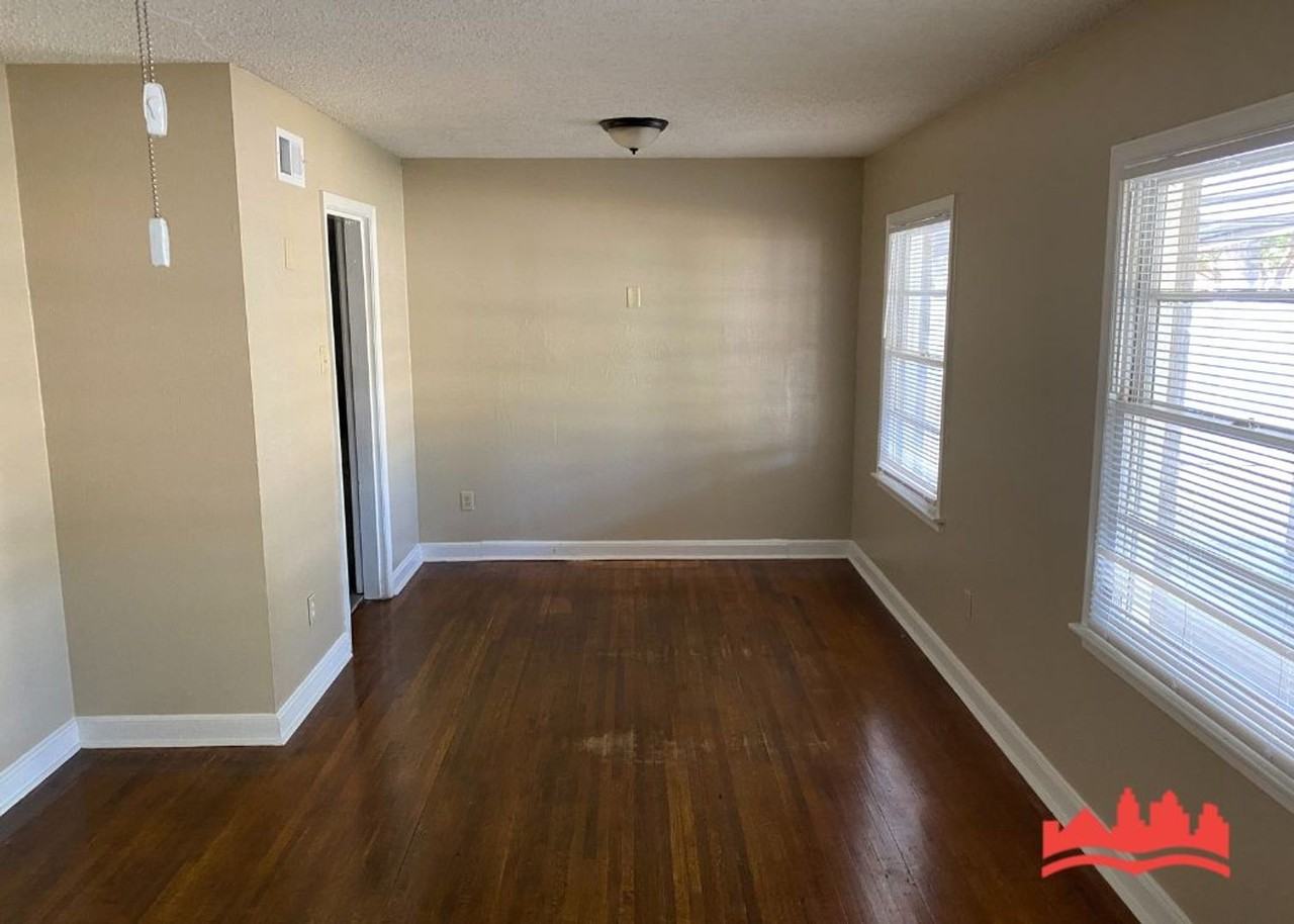 4711 Given Ave - Photo 4 of 17
