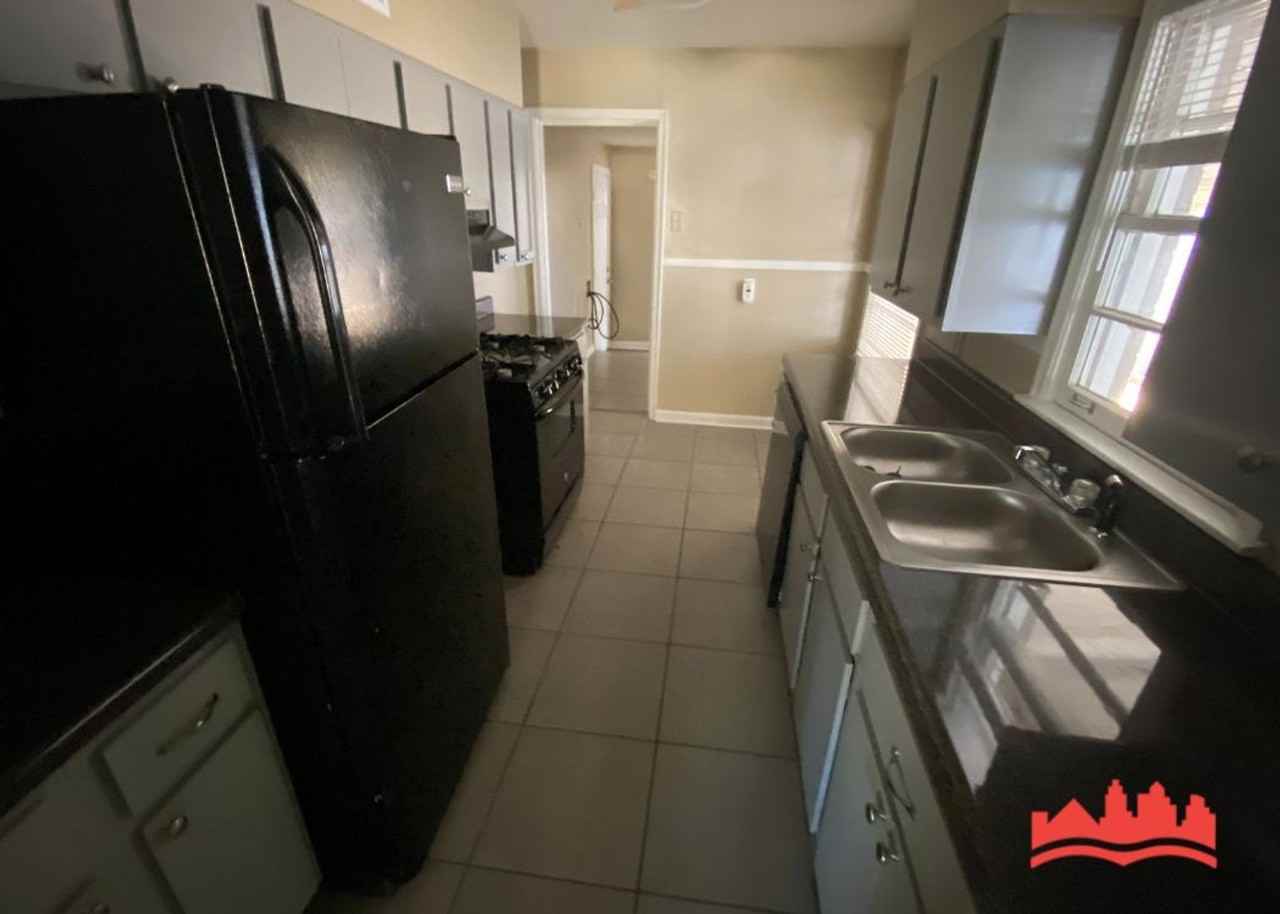 4711 Given Ave - Photo 5 of 17