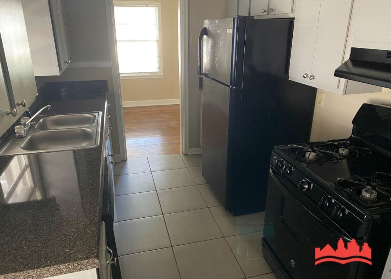 4711 Given Ave - Photo 6 of 17