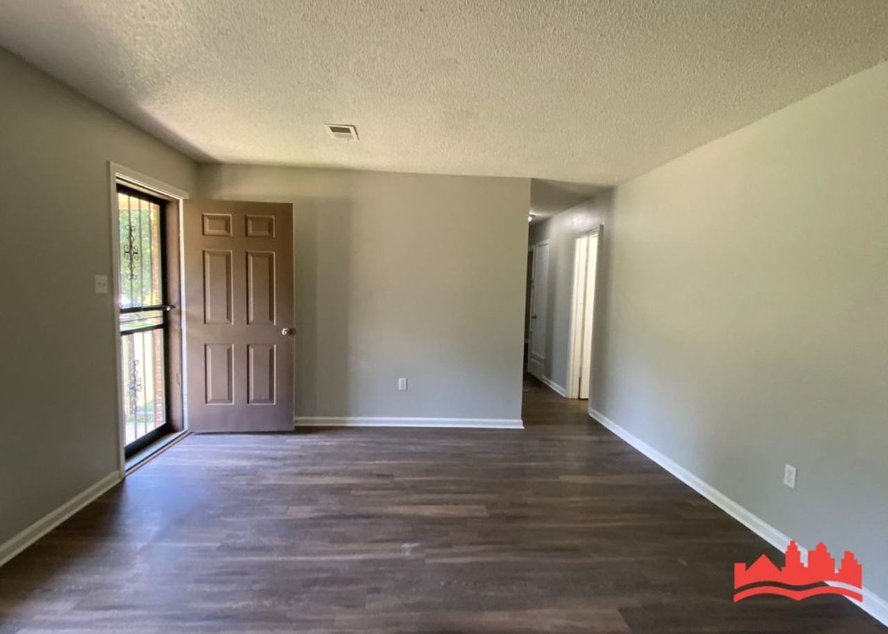 5870 Jackson Dr - Photo 7 of 14