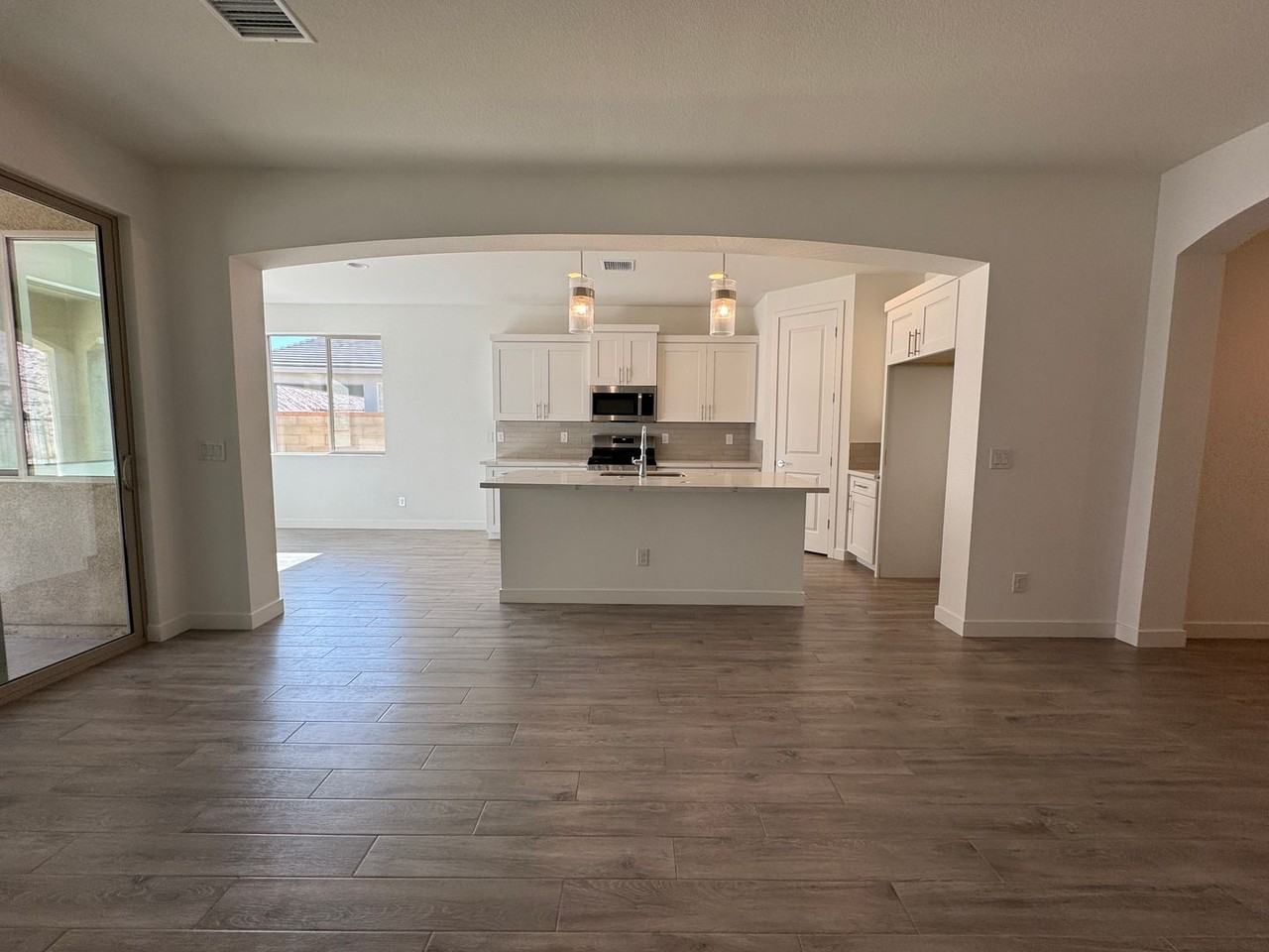 3295 Blacksmith Way - Photo 4 of 41