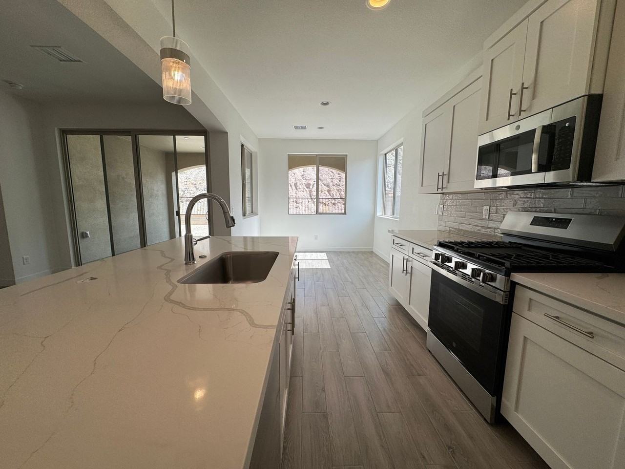 3295 Blacksmith Way - Photo 6 of 41