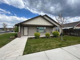 996 Nw Oak Ave - Photo 1 of 1