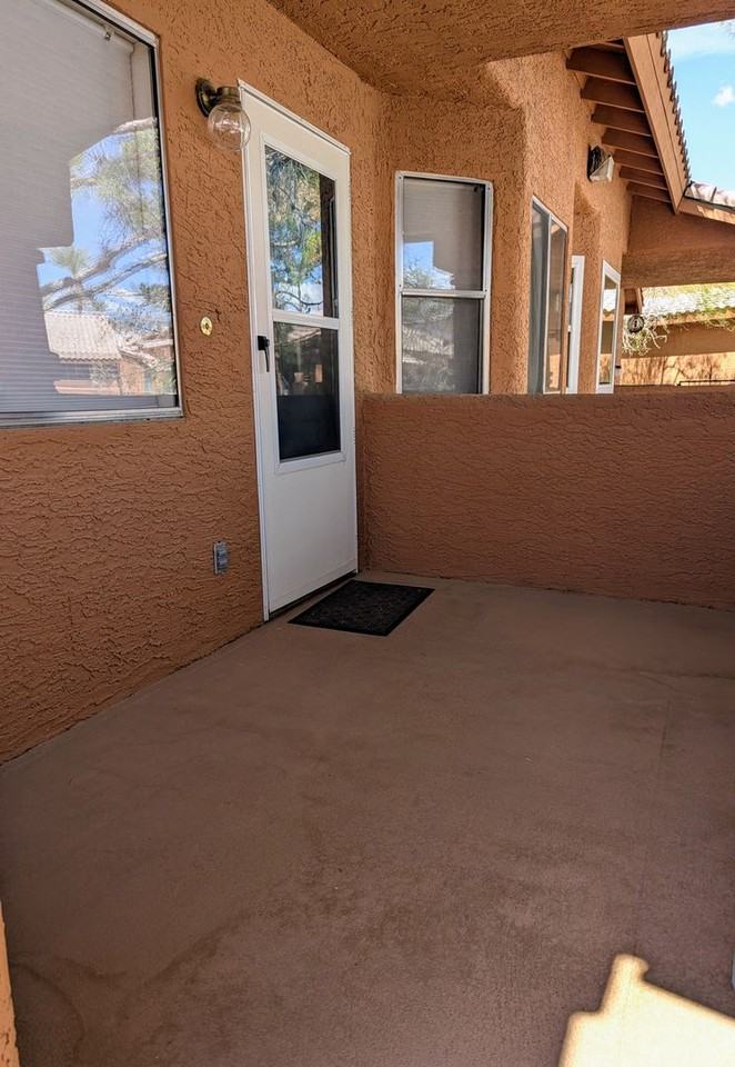 923 Mesquite Springs Dr #202 - Photo 2 of 22