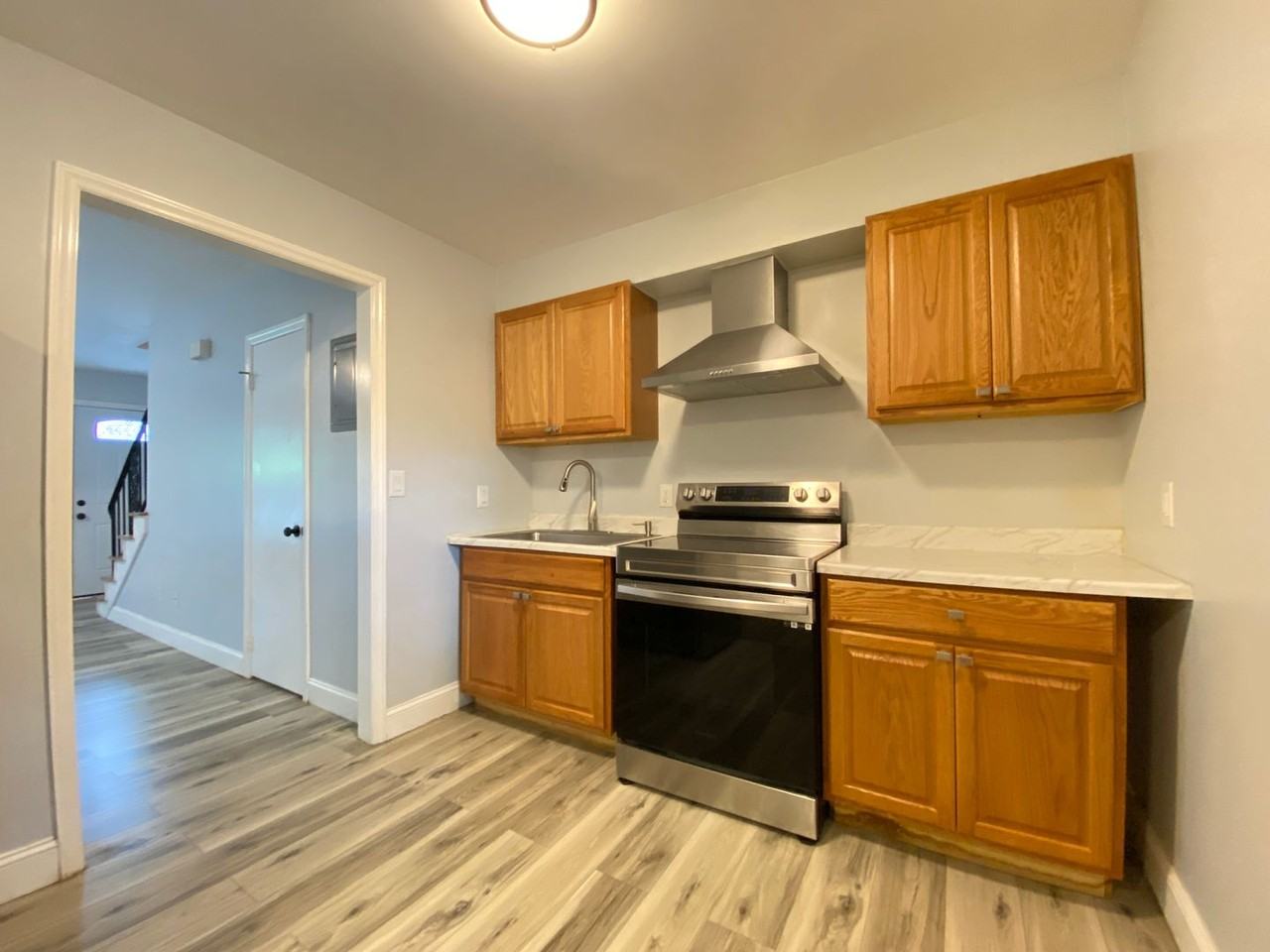 331 Vineyard Park Court - Photo 2 of 12