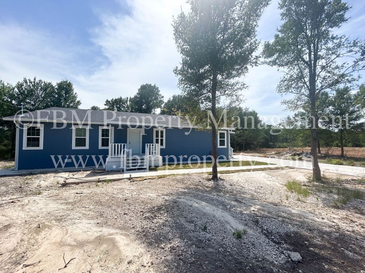 101 Chaperial Rd - Photo 2 of 24