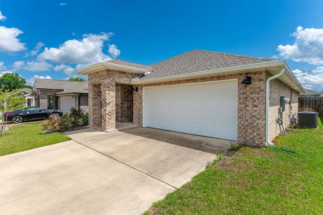 4603 Reveille Way - Photo 3 of 47