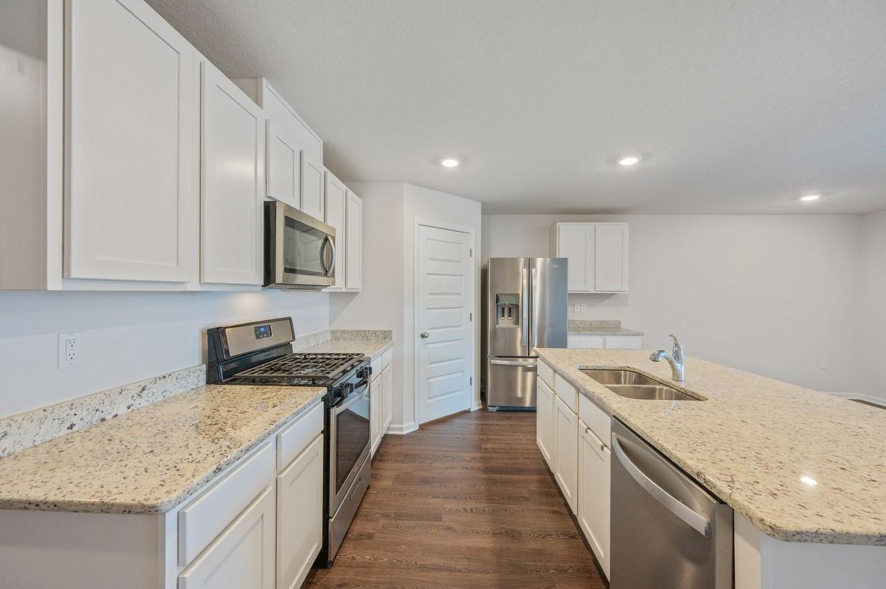 4603 Reveille Way - Photo 6 of 47