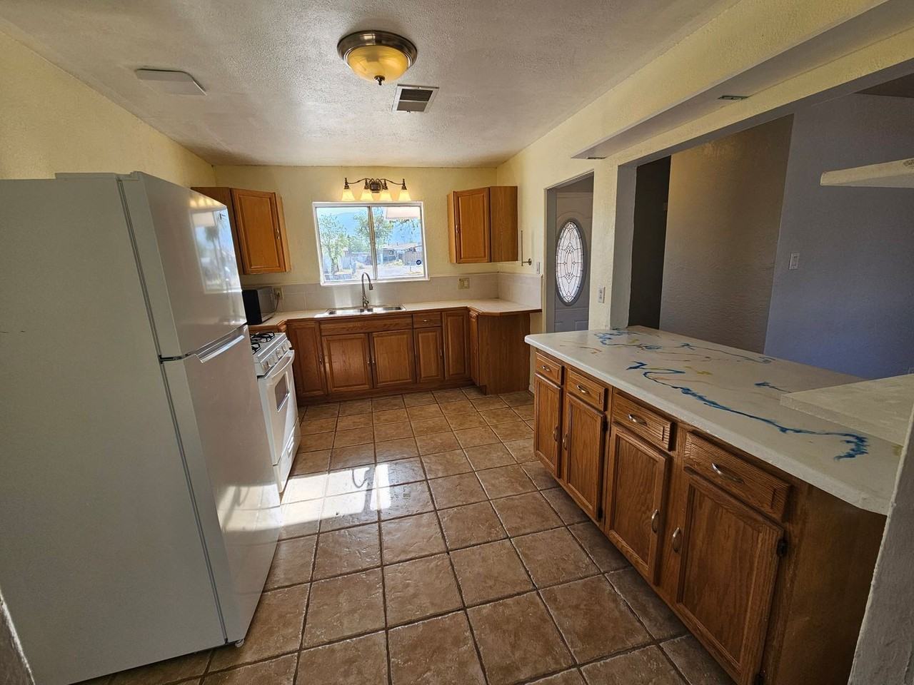 1509 Cuba Ave - Photo 6 of 28
