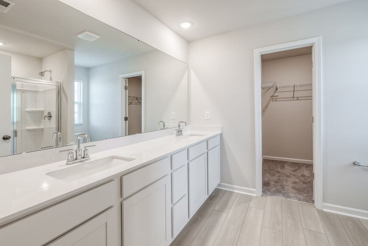 1014 Cleveland Meadows Trl - Photo 7 of 29