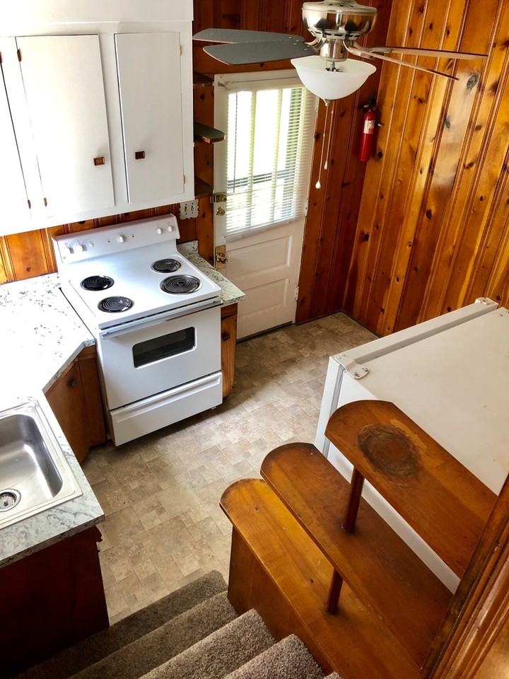 1224 Central Ave - Photo 7 of 13