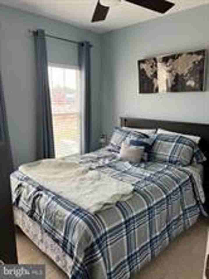 9075 Alexander Way - Photo 7 of 12