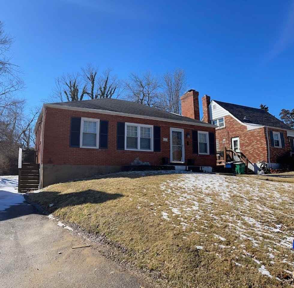 2915 Greentop Ct - Photo 3 of 14