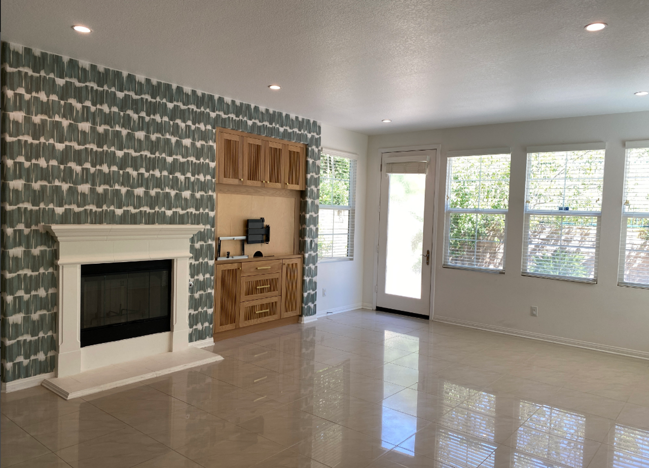 1837 Seasons St - Photo 5 of 22