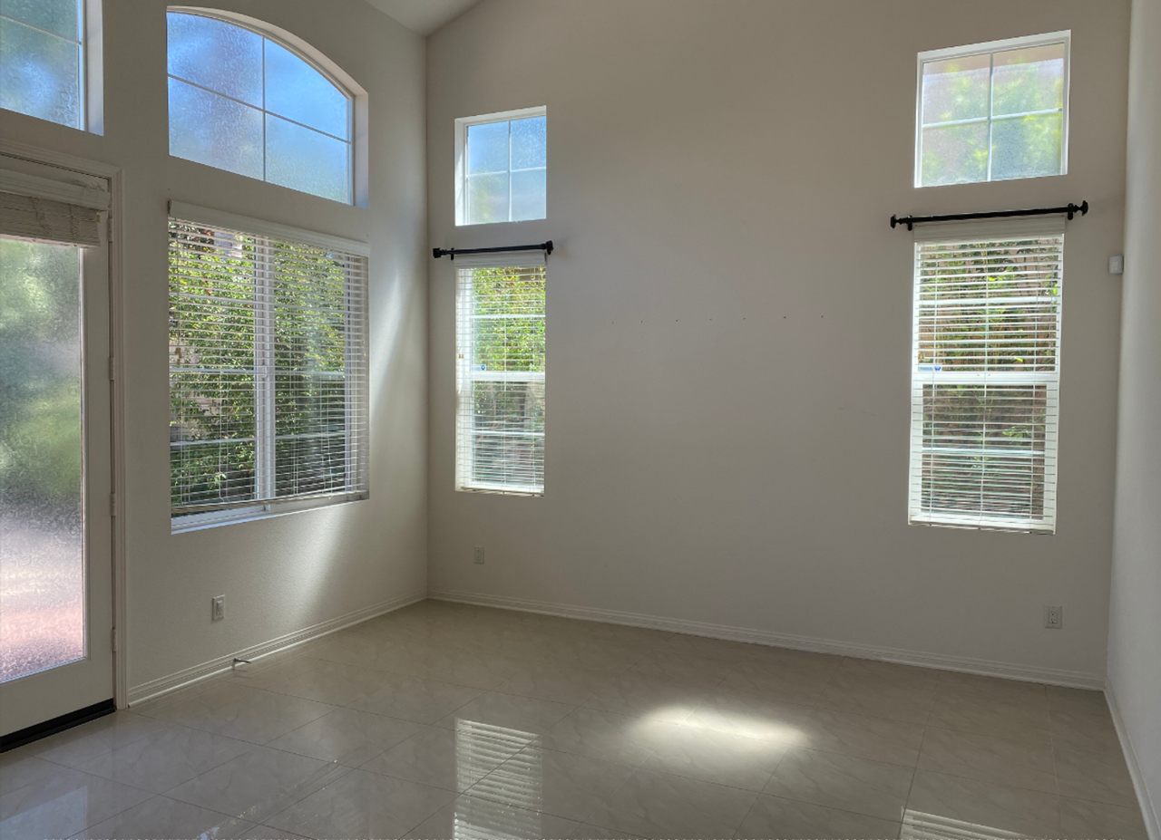 1837 Seasons St - Photo 7 of 22
