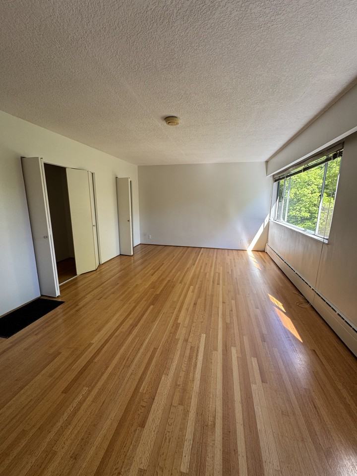 2225 West 39th Avenue - Photo 6 of 11