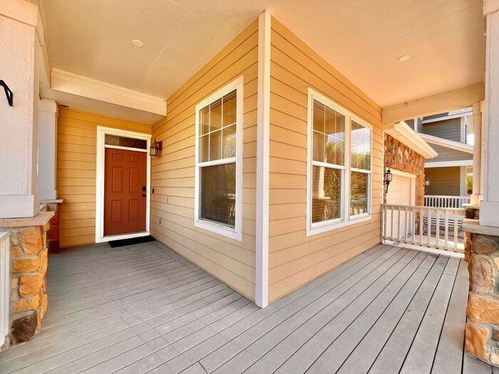 3663 Cassiopeia Ln - Photo 3 of 39