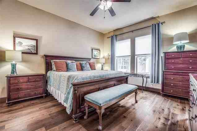 555 Via Amalfi #8057