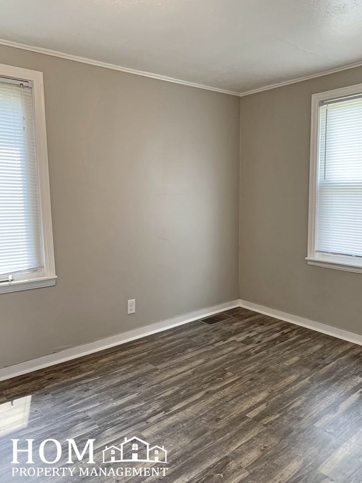 1611 5th Ave #NA - Photo 5 of 6