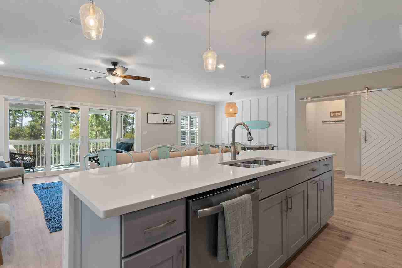 6635 Carlinga Dr #NA - Photo 5 of 36