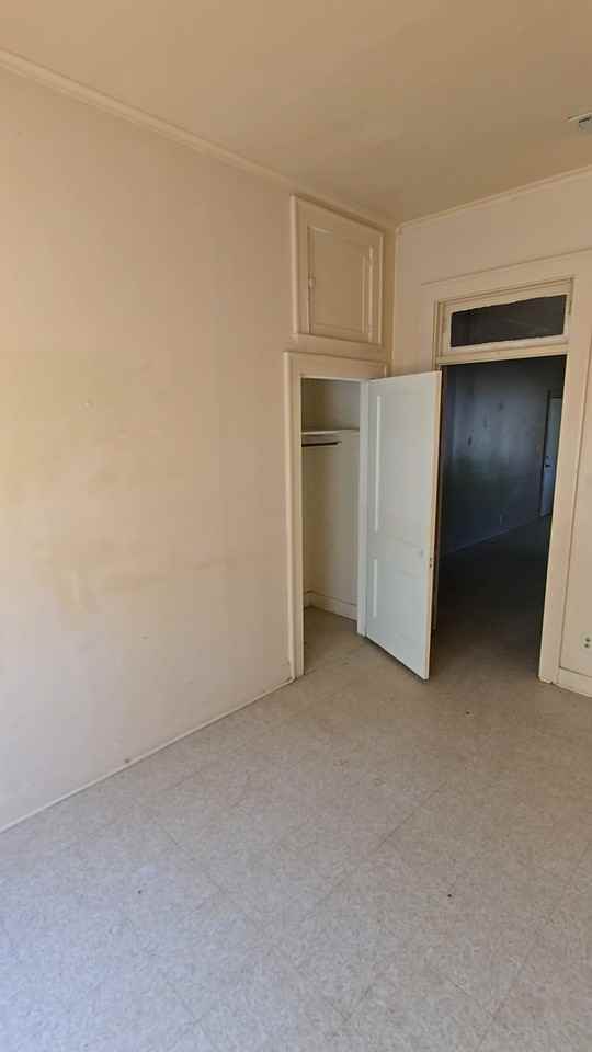 1705 21st St #F4 - Photo 5 of 12