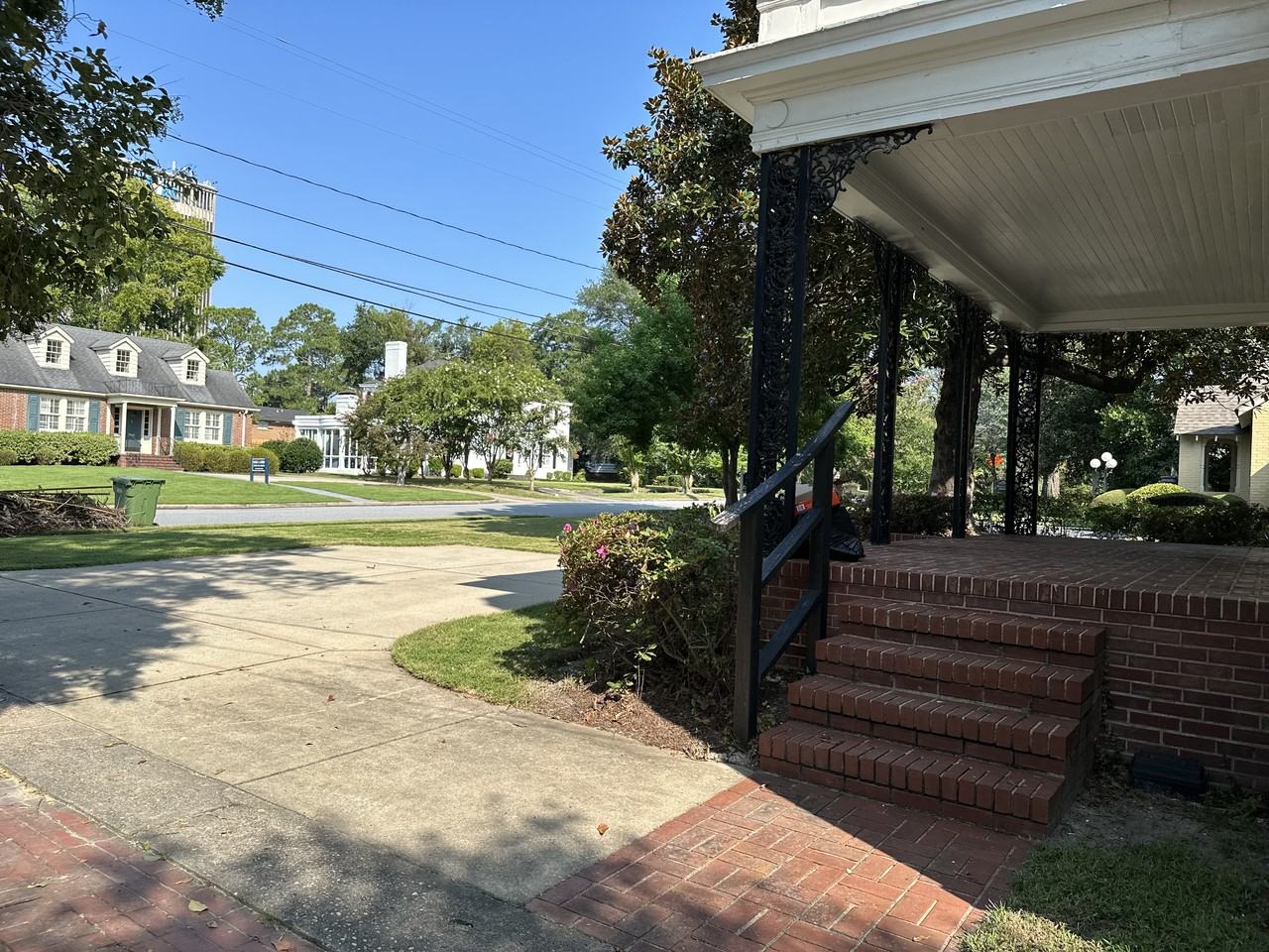 1120 Lockwood Ave #NA - Photo 2 of 14