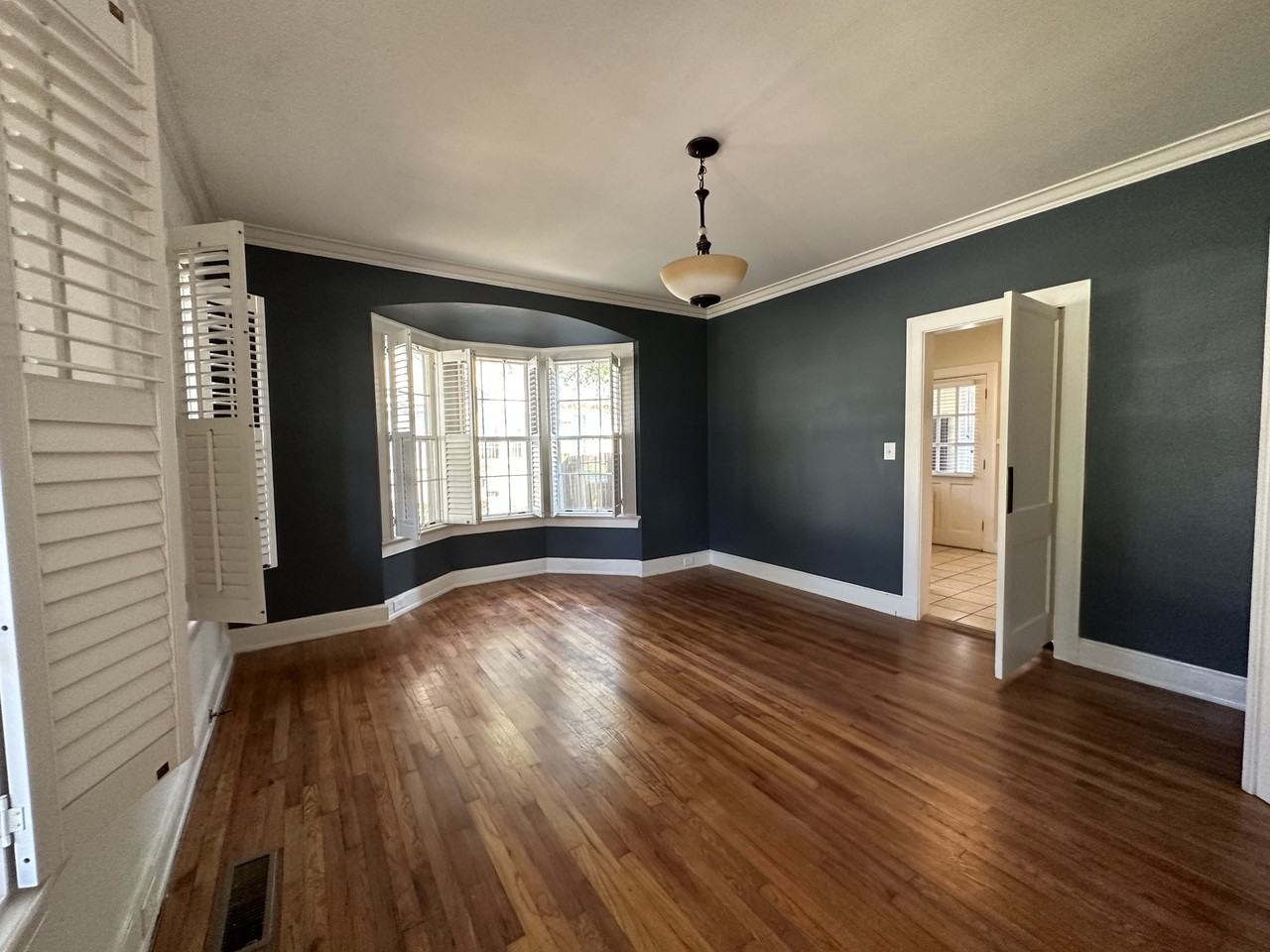 1120 Lockwood Ave #NA - Photo 5 of 14