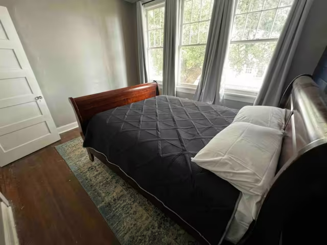 4504 S Johnson St #1 - Photo 5 of 9